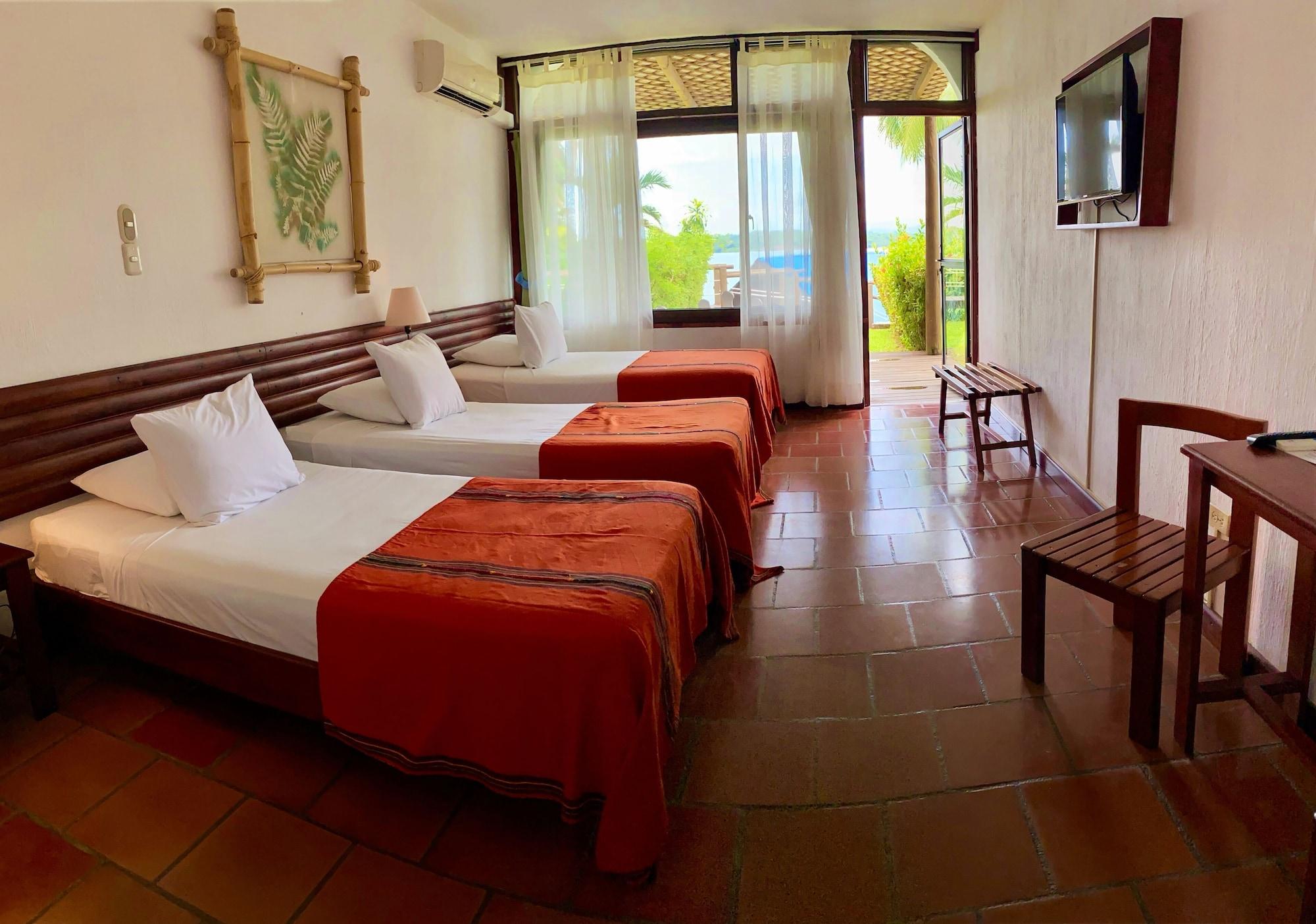 Villa Caribe Livingston Bagian luar foto