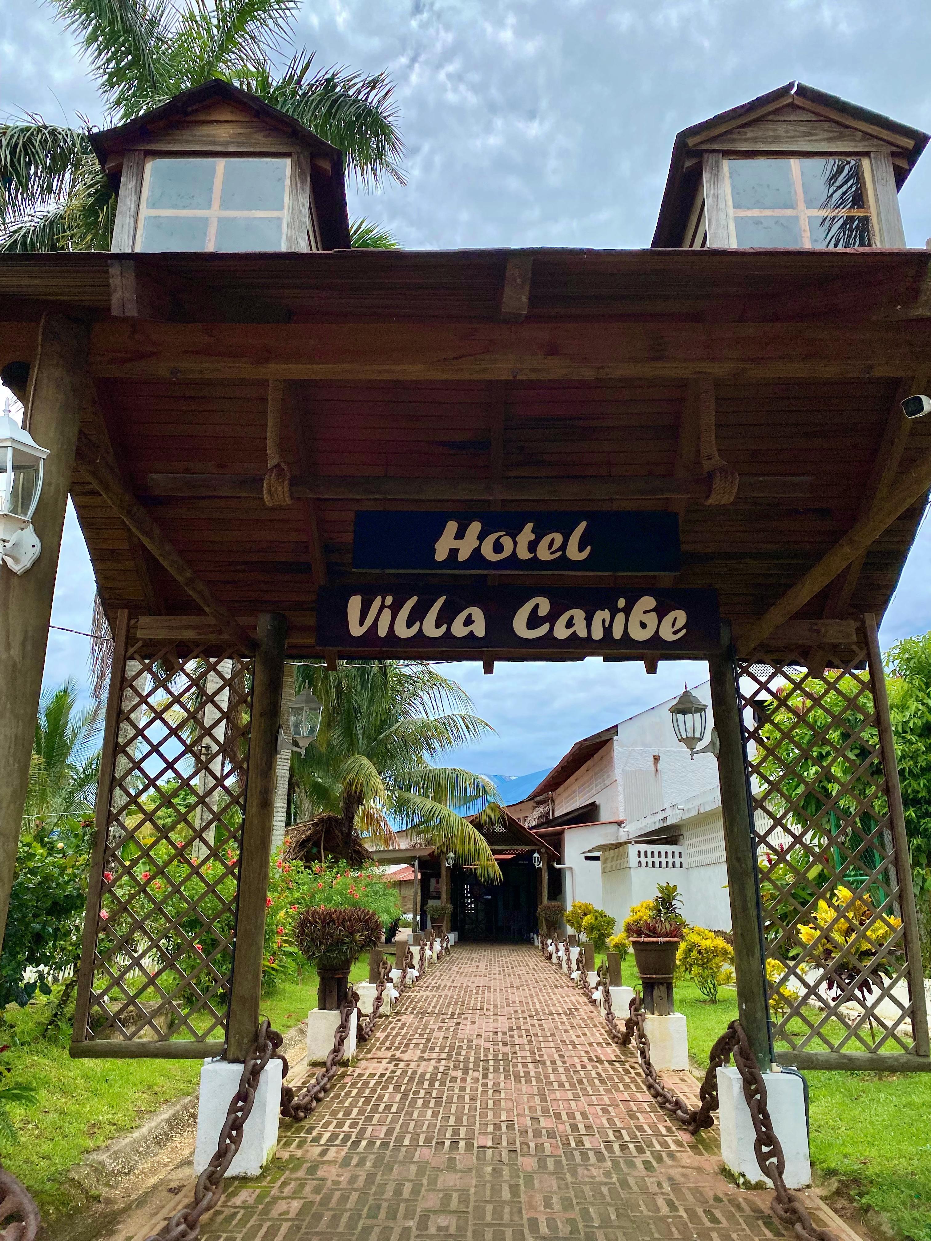 Villa Caribe Livingston Bagian luar foto